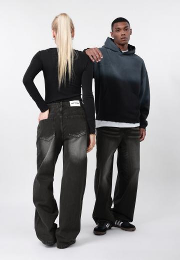 Свободные джинсы