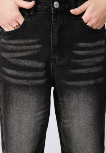 Свободные джинсы