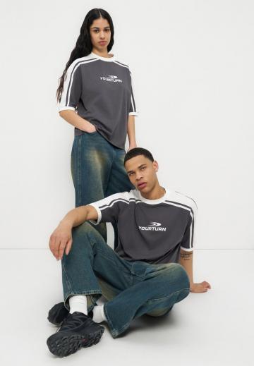 Свободные джинсы