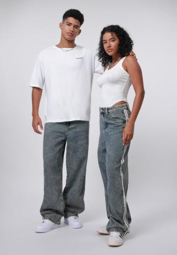 Свободные джинсы