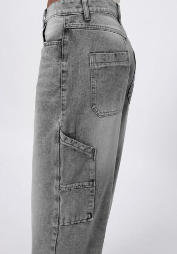 Свободные джинсы