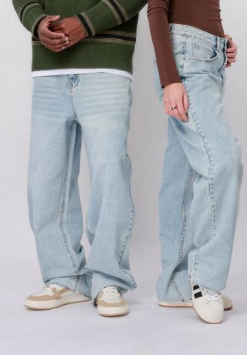 Свободные джинсы