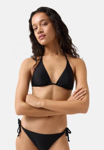 Треугольное бикини