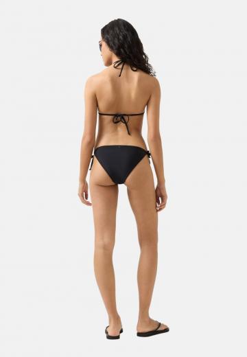 Треугольное бикини