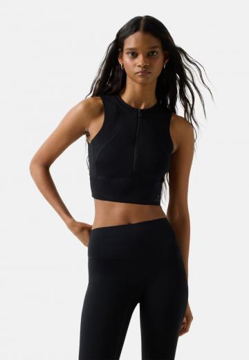 Спортивный топ