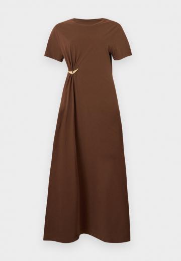 Длинное платье