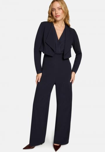 Короткий блейзер