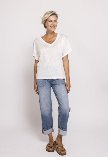 Короткие джинсы