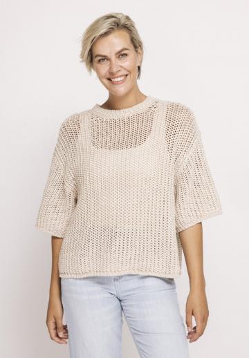 Пуловер с рукавом три четверти