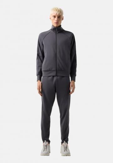 Спортивная кофта