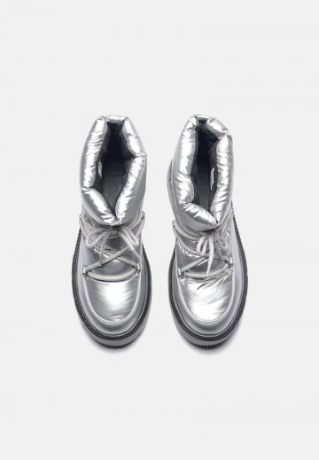 Зимние ботинки