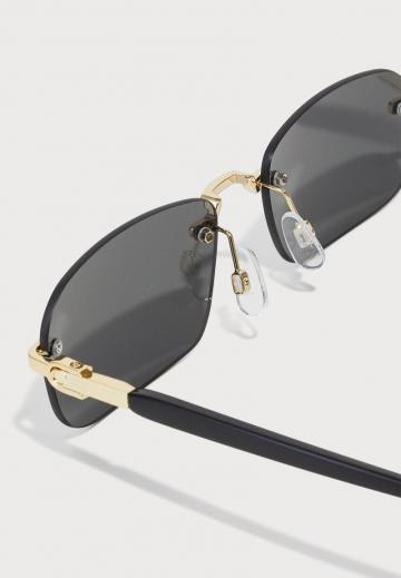 Солнечные очки