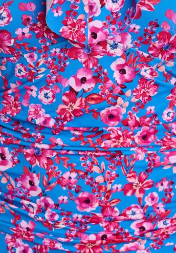 Слитный купальник