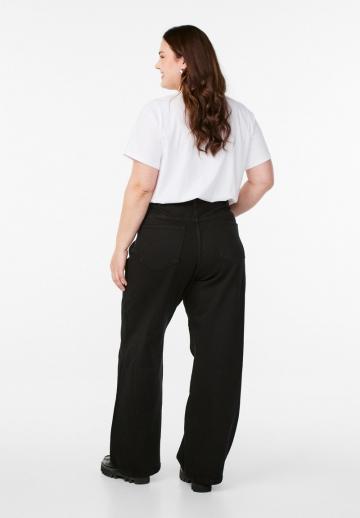 Свободные джинсы