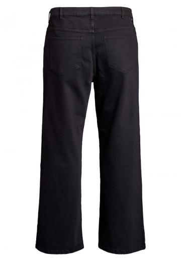 Свободные джинсы