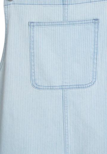 Джинсовый комбинезон