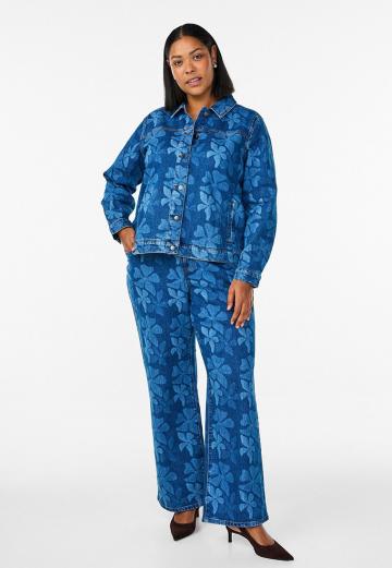 Клешеные брюки