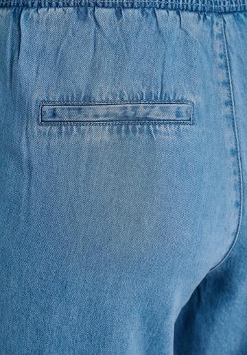 Свободные джинсы