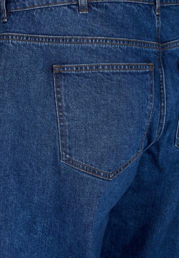 Свободные джинсы