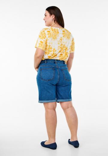 Джинсовые шорты