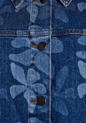 Джинсовая куртка