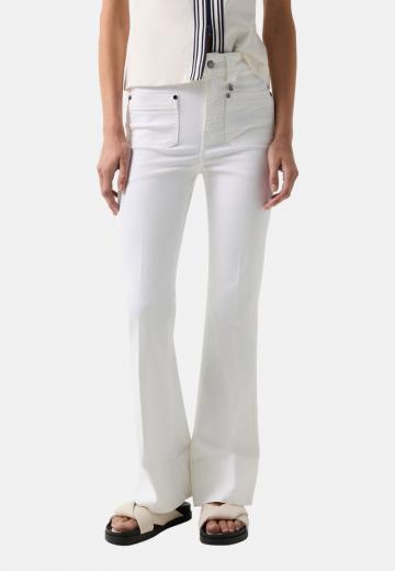 Клешеные джинсы