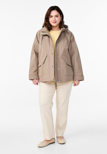 Короткое пальто