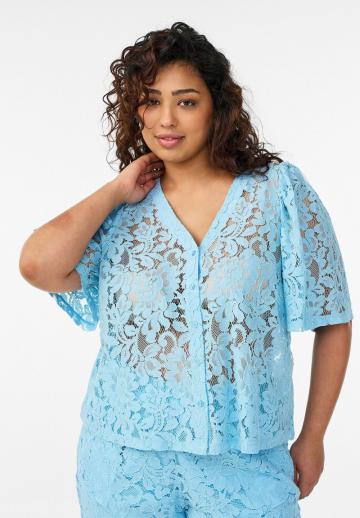 Кружевная блузка