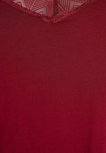 Топ на бретельках