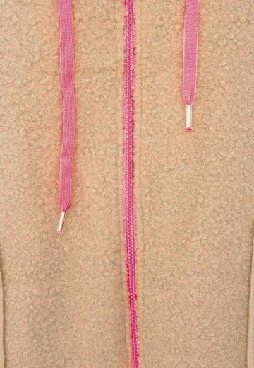 Короткое пальто