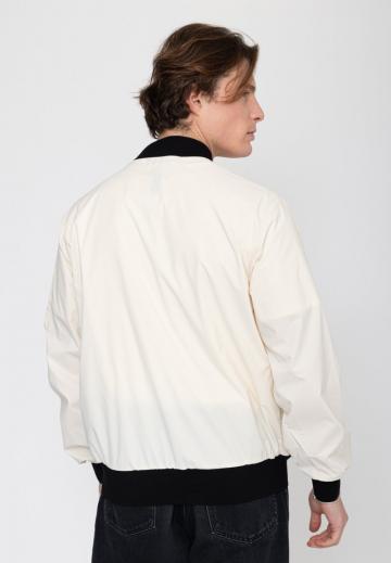 Куртка бомбер