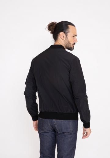 Куртка бомбер