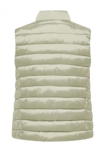 Стеганый жилет