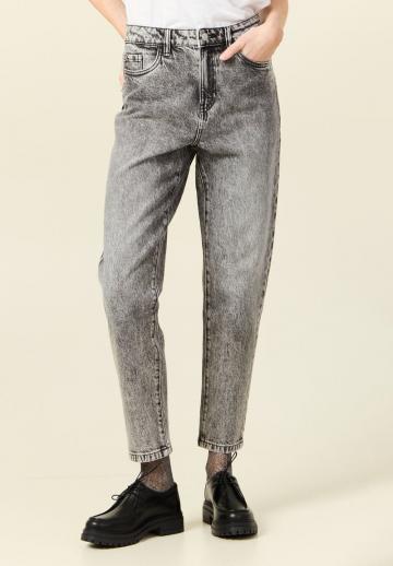 Джинсы