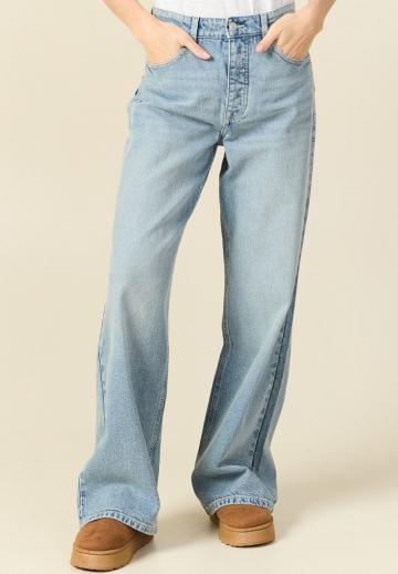 Джинсы