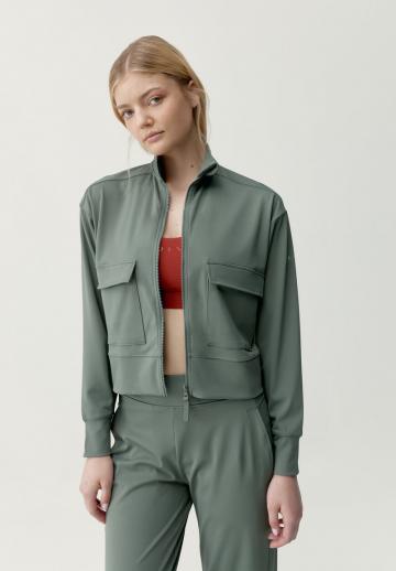 Спортивная куртка