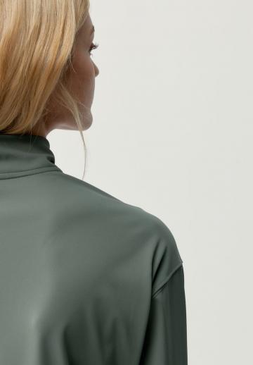 Спортивная куртка