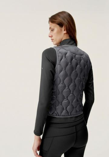 Спортивный жилет