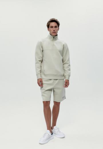 Спортивная кофта