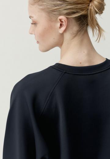 Спортивная толстовка