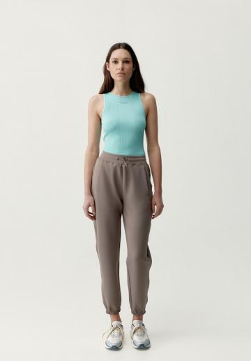 Спортивный топ