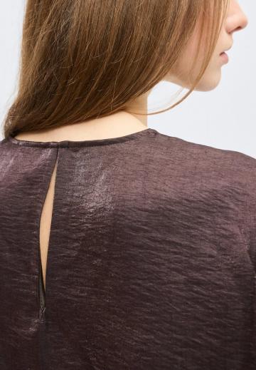 Атласная блузка