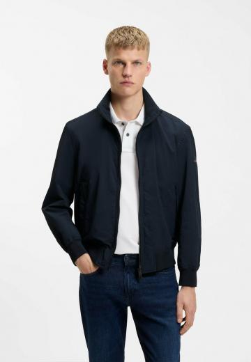 Куртка бомбер