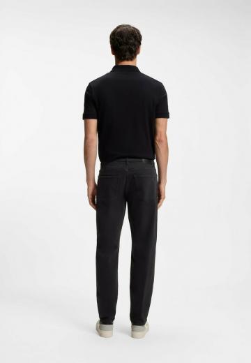 Узкие джинсы