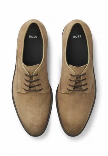 Ботинки на шнуровке