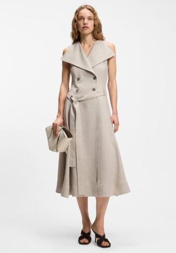 Босоножки на каблуке