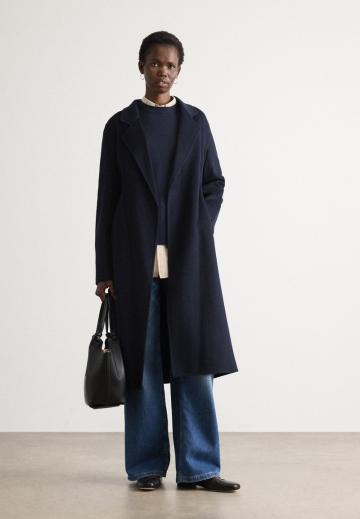 Шерстяное пальто