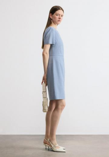 Платье футляр