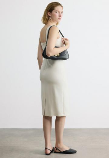 Платье футляр