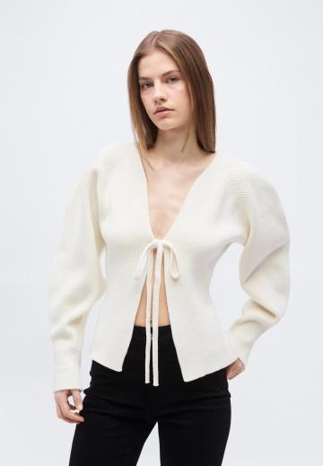 Вязаная кофта